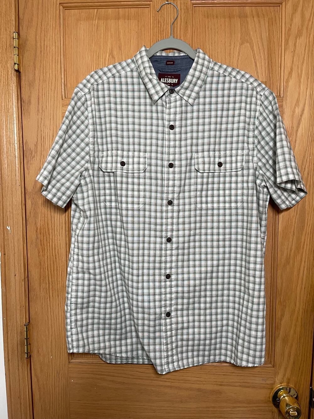 Alesbury Mens Large Short Sleeve Plaid Button Up Shirt Gray Green White Pocket